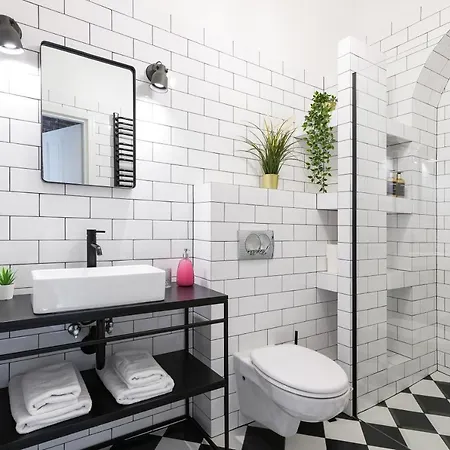 公寓 Discover - 3 Rakowicka St - Amazing Loft Near Main Station - Netflix *