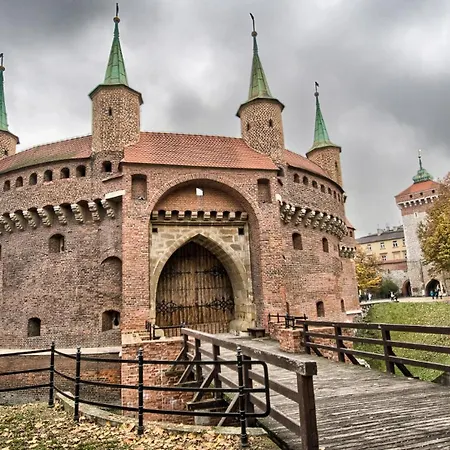 Discover - 3 Rakowicka St - Amazing Loft Near Main Station - Netflix 公寓 *