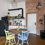 Discover - 3 Rakowicka St - Amazing Loft Near Main Station - Netflix Appartement Krakau