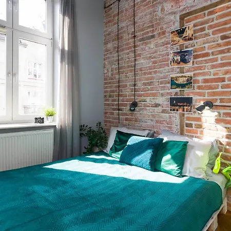 Discover - 3 Rakowicka St - Amazing Loft Near Main Station - Netflix Appartement